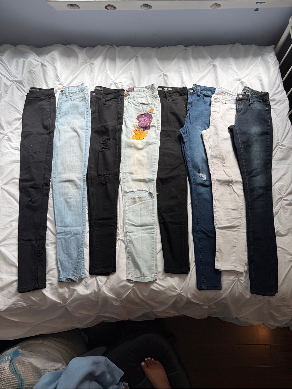 5 Assorted Bundle of Skinny Jeans Old Navy Wax Black Blue White Ripped Pants Set